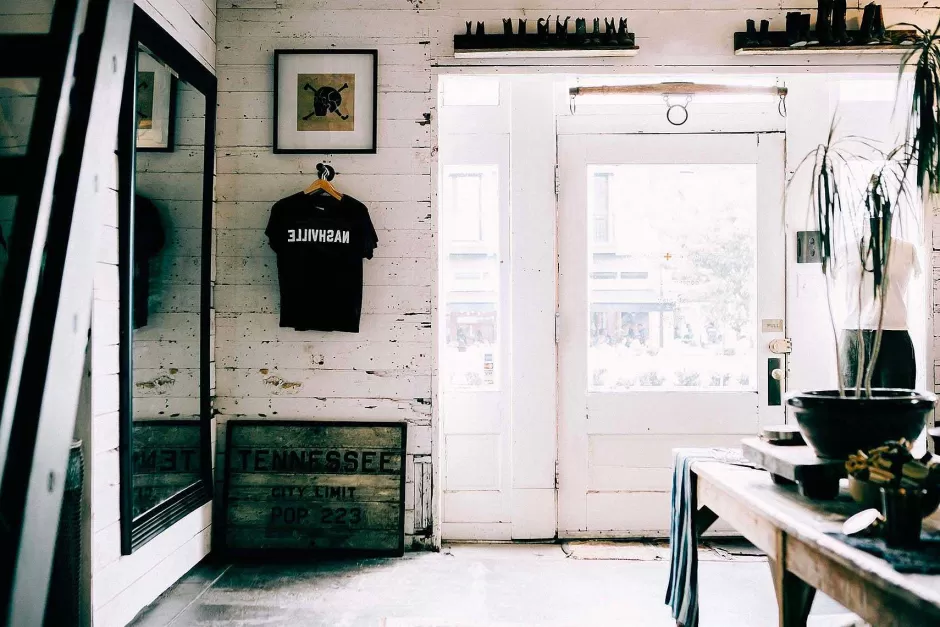 The "Nashville" Tee In Black*imogene+willie Best Sale