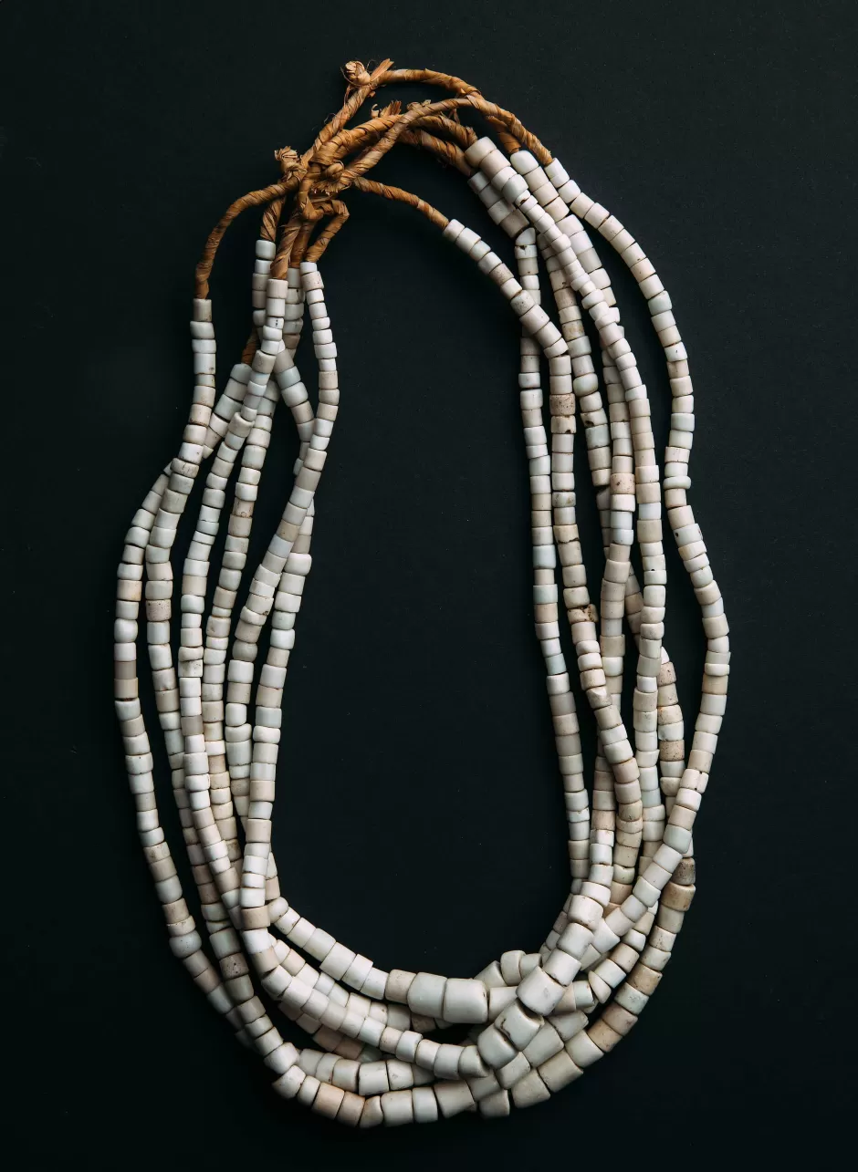 Vintage White Goomba Trade Bead Necklace*imogene+willie Flash Sale